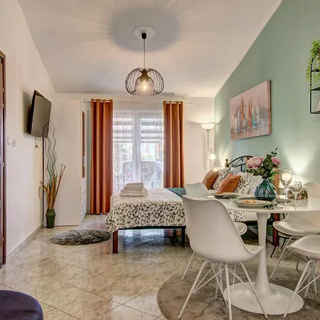 Babic Apartment *