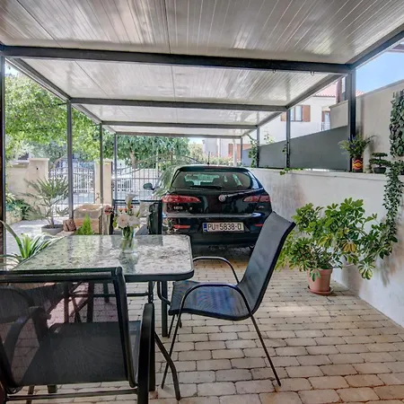 Apartment Babic Fazana